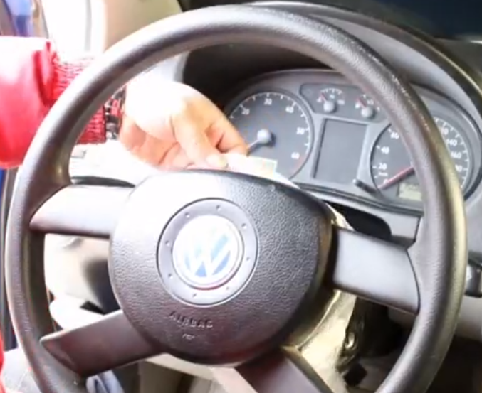 汽車方向盤紋路缺失修復視頻